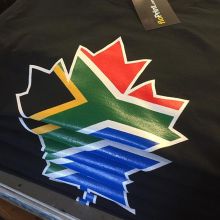 Printed these tees for a gang of South-African-Canadian rugby fans who are going to the Vancouver Sevens this weekend 🇿🇦🇨🇦#vancouversevens #vancouver7s #southafrican #canadian #rugbycanada